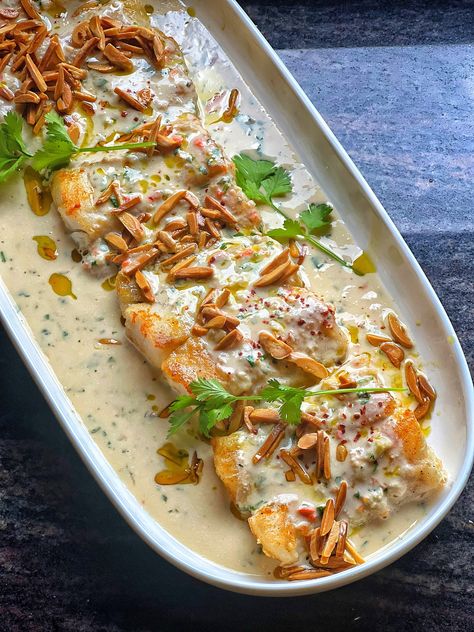 Samke Harra 'Spicy Fish Fillets in Tahini' Fish Fillet Recipe, Raw Prawns, Fish Fillets, Chilli Paste, Island Food, White Fish, Lebanese Recipes, Tahini Sauce, Food Garnishes