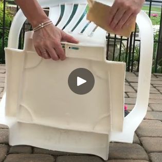 Plastic Chair Makeover, Plastic Chair Covers, Diy Chair Cushions, Outdoor Decor Ideas, Chair Makeover, Diy Cushion, Plastic Chair, Chair Covers, Chair Cushions