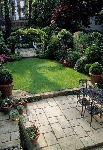 Small Garden Landscaping Ideas, Small Garden Landscaping, Garden Landscaping Ideas, Funny Vine, Small Yard Landscaping, Small Garden Landscape, Small Patio Garden, Back Garden Design, Garden Types