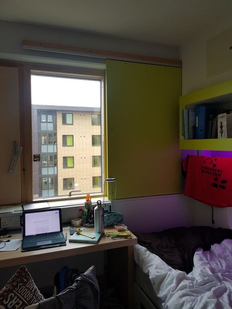 University Of Reading Uk, University Of Bath Aesthetic, Uni Room Aesthetic Uk, Bath University Aesthetic, Uk Uni Aesthetic, Uk Uni Room, Uni Accomodation Aesthetic, Uni Room Ideas Uk Halls, University Dorm Aesthetic