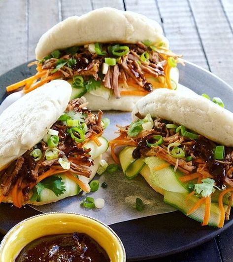 Pulled Beef Gua Bao Steamed Buns by b_stylinglife | Quick & Easy Recipe | The Feedfeed Koreansk Mat, Steamed Pork Buns, Pork Bun, Gua Bao, Jack Fruit, Bbq Jackfruit, Pulled Beef, Spicy Korean, Bao Buns