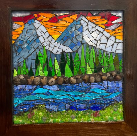 Mosaic Landscapes Art, Mountain Tile Mosaic, Mosaic Art Nature, Mosaic Mountain Scenes, Mosaic Mountains, Mountain Mosaic, Mosaic Walls, Mosaic Landscape, Easy Mosaic