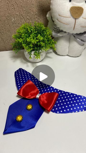 Dog Bandana Pattern, Diy Flores, Bandana Pattern, Diy Bow, Dog Bandana, Dogs, Pattern, On Instagram