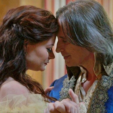 Belle And Rumplestiltskin, Rumple And Belle, Pleasing People, Emilie De Ravin, Once Up A Time, All The Small Things, Robert Carlyle, Never Too Old, Fantasy Male