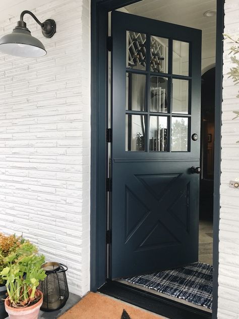 Entrance Ideas Outdoor, Farmhouse Gate, Porte In Ferro, Garden Gate Design, Entrance Ideas, Front Gate Design, Doors Interior Modern, Patio Projects, Wooden Doors Interior