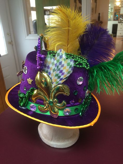 Mardi Gras Hat "Bling" Mardi Gras Hats Diy, Mardi Gras Men Outfit, Marti Gras Outfit Ideas, Fantasy Costume Hat For Mardi Gras, Crown Costume Hat For Mardi Gras, Adjustable Hat For Mardi Gras Costume, Adjustable Mardi Gras Costume Hat With Round Crown, Mardi Gras Headpiece, Mardi Gras Cowboy Hat