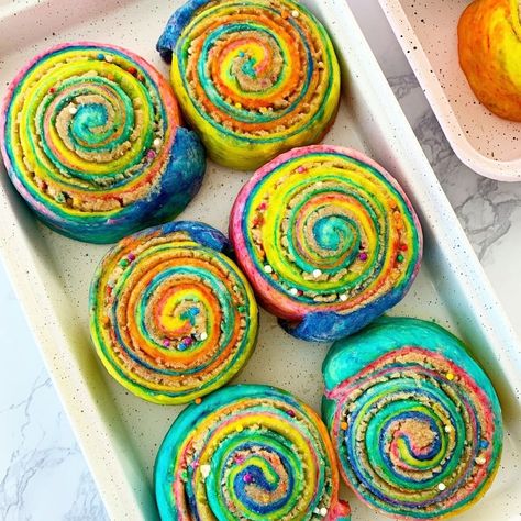 Yolanda Gampp’s Instagram video: “Cinnamon rolls just got a colorful upgrade 🌈😍   Learn to make cinnamon rolls from scratch and turn them into rainbows on July 30th with…” Colorful Cinnamon Rolls, Rainbow Cinnamon Rolls, Yolanda Gampp, Make Cinnamon Rolls, Rolls From Scratch, Cinnamon Rolls From Scratch, Oreo Cookie Recipes, King Cake Recipe, Fall Market