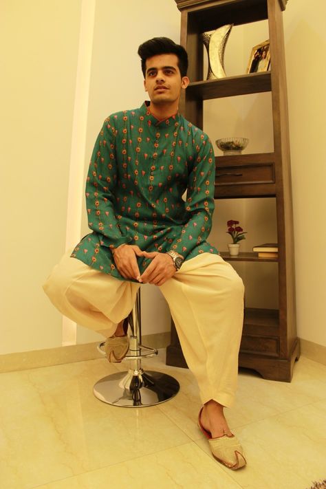 Emerald green printe silk kurta Men Kurta, Silk, Silk Kurta, Pants, Silk Printing, Green, Emerald Green, How To Wear, Emerald