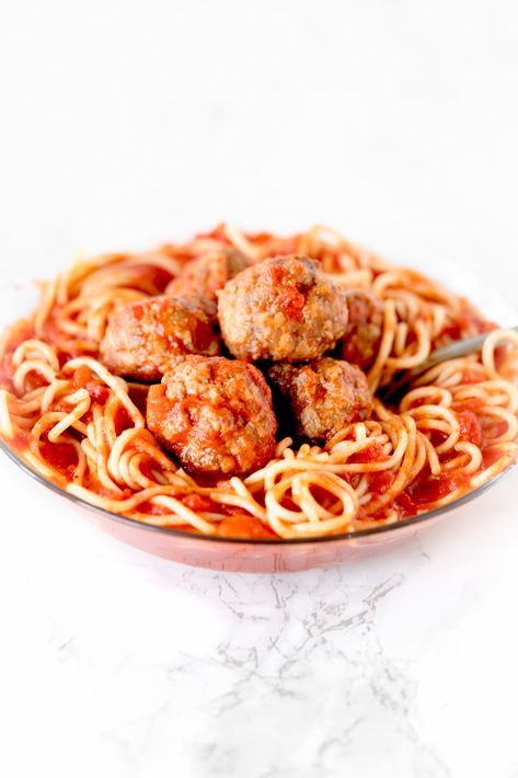 Eggless Meatballs Eggless Meatballs, Dairy Free Lemon Cake, Dairy Free Meatballs, Dairy Free Chocolate Cake, Dairy Free Recipes Easy, Pie And Mash, Dairy Free Chocolate Chips, Eggless Recipes, Seasoned Bread Crumbs