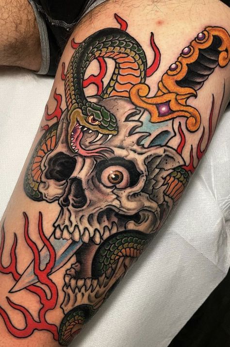 New School Traditional Tattoo, Joker Traditional Tattoo, Traditional Skull Tattoo Design, Skull American Traditional Tattoo, American Style Dragon Tattoo, Japanese Skull Tattoo, Traditional Dragon Head Tattoo, Animal Skull Traditional Tattoo, American Traditional Animal Skull Tattoo