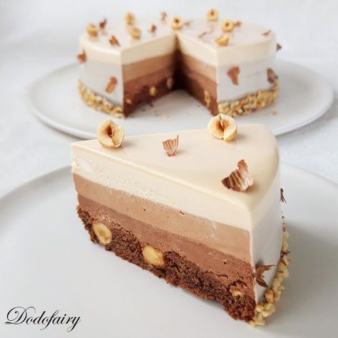 Entremet Recipe, Patisserie Fine, Mousse Cake Recipe, Bistro Food, French Patisserie, French Recipes, French Desserts, Country Cooking, French Pastries