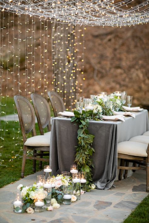 Grey Wedding Aesthetic, Blush And Light Grey Wedding, Light Grey Wedding Theme, Dark Grey Wedding Theme, White And Grey Wedding Theme, Grey Party Decorations, Grey Wedding Decorations, Gray Wedding Theme, Grey Wedding Table