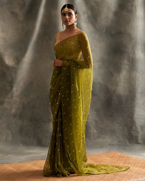 Olive Green Saree, Organza Saree With Blouse, Festive Saree, Green Sari, Organza Blouse, Sarees Silk, Saree Silk, Desi Clothes, Green Saree