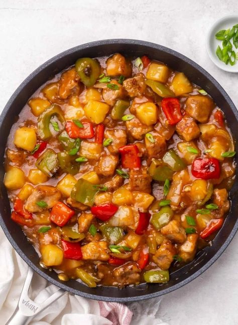 Sweet N Sour Pork Recipe, Tomato Basil Chicken, Slow Cooker Chicken Thighs, Pineapple Pork, Pork Recipes Easy, Chicken Gnocchi Soup, Crispy Pork, Sweet And Sour Sauce, Low Sodium Chicken Broth