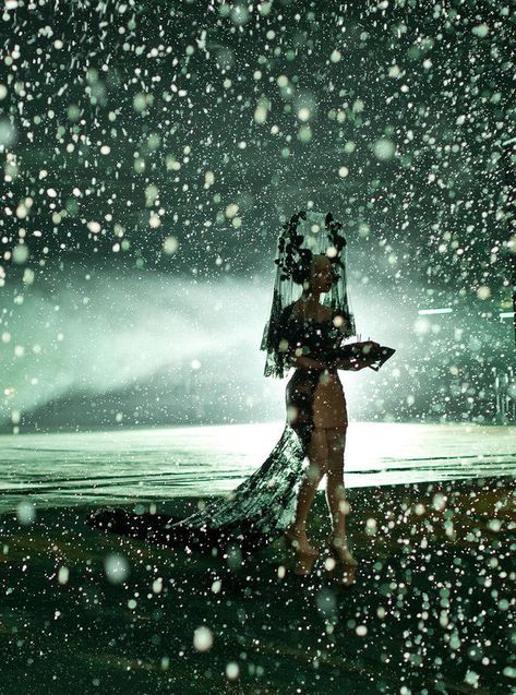 Lady Gaga in Alexander McQueen by Jonathan Ho on the set of “Alejandro”, 2010 Lady Gaga Alejandro, Lady Gaga Images, Lady Gaga The Fame, The Fame Monster, Lady Gaga Pictures, Simply Fashion, Music Fashion, On Film, Little Monsters