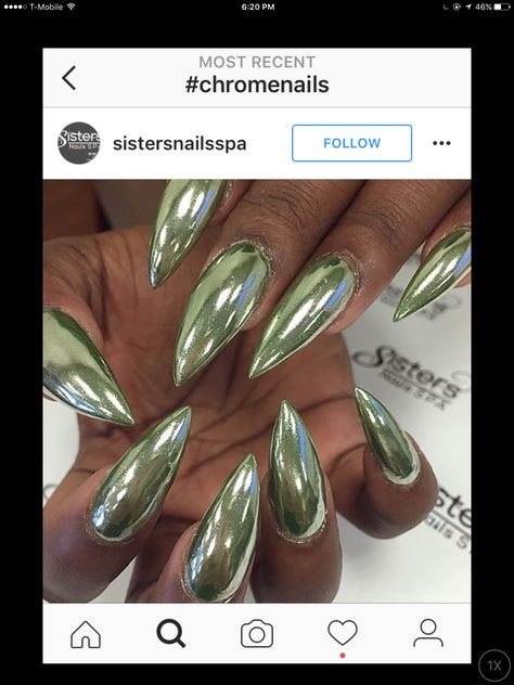 Jade green stiletto chrome nails Sage Chrome Nails, Sage Green Chrome Nails, Green Iridescent Nails, Stiletto Chrome Nails, Light Green Chrome Nails, Stiletto Nails Chrome, Green Metallic Nails, Metallic Green Nails, Green Chrome Nails Designs