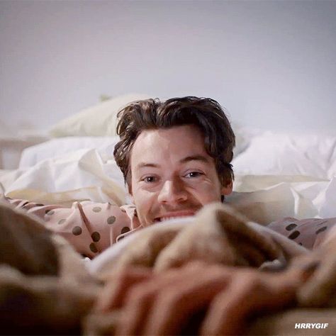 Harry Styles Late Night Talking, Harry Styles Gifs, Late Night Talking, Harry Styles Gif, Late Night Talks, Paris Tours, London Tours, I Adore You, Treat People