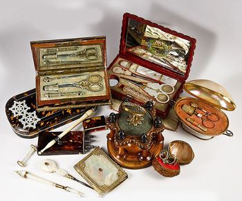 Women's Art: Antique sewing implements and tapestries, 1600s and on | Collectors Weekly Antique Sewing Kit, Annie Walker, Vintage Sewing Notions, Embroidery Tools, Antique Sewing Machines, Vintage Sewing Machines, Sewing Baskets, Art Antique, Sewing Items