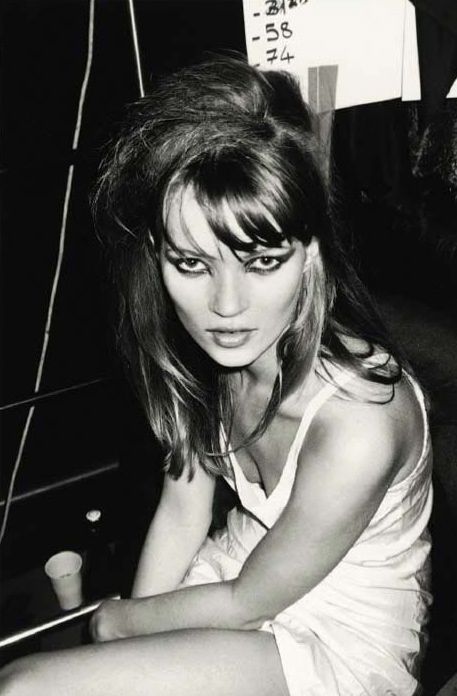 Kate Moss, Paris. 1995 Kate Moss 90s, Queen Kate, Miss Moss, 90s Supermodels, I'm With The Band, Ella Moss, Brian Atwood, Celebrity Portraits, Grunge Hair