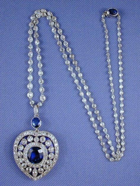 Edwardian Vintage Genuine diamond blue sapphire long chain heart necklace in sterling silver for women  Metal Purity:925 ⁵ Metal weight: 90.00 gram Stone : Rose cut diamond Stone  Clarity: SI1-SI2 stone Ctw: 20..90ctw Gemstone: Blue sapphire  Gemstone creation: lab created  Item length: 20. 00 inch Item finished in 18k white gold plated on silver Blue Sapphire Jewelry, Chain Heart, Jewel Necklace, Diamond Jewelry Designs, Blue Sparkles, Sapphire Pendant, Necklace Long, Blue Jewelry, Sapphire Necklace