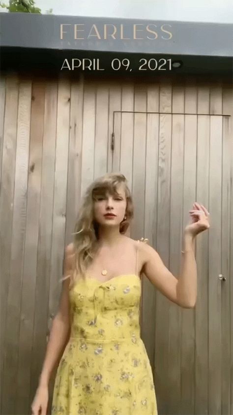 Fearless Dress, Taylor Swift Vinyl, Let The Games Begin, Taylor Swift Red, Taylor Swift Videos, Reformation Dress, Long Live Taylor Swift, Live Taylor, Taylor Swift 13