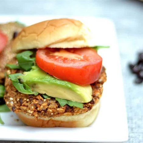 Black Bean, Sweet Potato, and Quinoa Veggie Burger - Wholesomelicious Sweet Potato And Quinoa, Quinoa Burger Recipe, Black Bean Quinoa Burger, Quinoa Veggie Burger, Black Bean Sweet Potato, Veggie Burger Recipe, Quinoa Burger, Sweet Potato Black Bean, Quinoa Sweet Potato