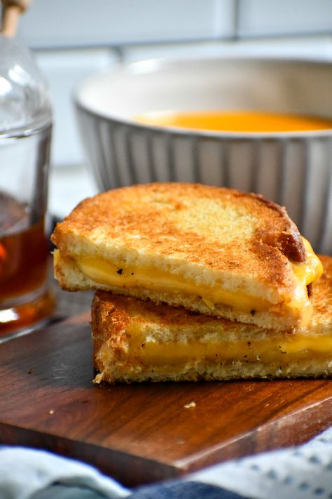 Honey Truffle Grilled Cheese – The Table Of Spice Truffle Grilled Cheese, Lovelight Farms, Veggie Sandwich Recipes, Truffle Oil Recipes, Truffle Honey, Creamed Cucumbers, French Onion Dip, Appetizer Ideas, Veggie Sandwich