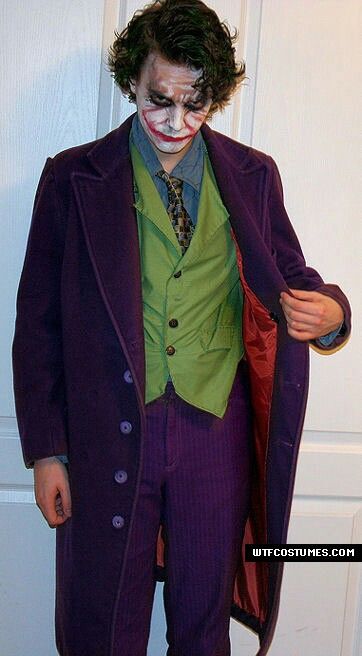 Joker costume Diy Joker Costume Male, Mens Joker Costume, Husband Outfits, Joker Halloween Costume, Joker Halloween, Der Joker, Mens Halloween, Joker Costume, Cheap Halloween Costumes