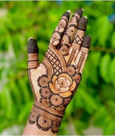 Front Hand Design Simple, Front Hand Design, Mehandi Practice, Best Arabic Mehndi Designs, Flower Mehndi Designs, Mehndi Tattoos, Mehndi Tutorial, Front Hand Mehndi Design, Short Mehndi Design