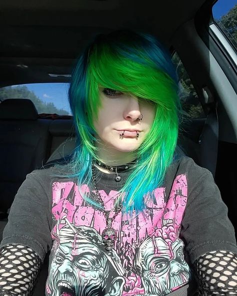 Scenecore Hair, Appearance Goals, Hawthorne Heights, Scene Core, Scene Queens, Scene Kids, Scene Hair, Emo Scene, Color Inspo