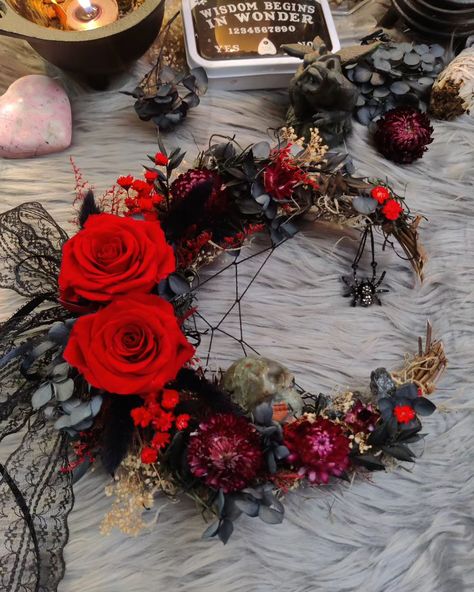 Luxe Gothic Wreaths!!!🌹🖤🥀 These new wreaths are absolutely gorgeous and will make the ultimate Valentine's Day gift! Sure to impress, these are made with REAL, luxury, preserved roses that will continue to stay this beautiful and fresh looking for over a year! They'll slowly fade and dry and end up looking like my regular dried roses, still beautiful. I'm soooo in love and I hope you are too! Each one is totally one of a kind and filled with magical details! Which one would you choose? Ava... Gothic Wreaths, Witchy Valentines Day, Witchy Valentines, Dried Roses, Drying Roses, Preserved Roses, Heart Wreath, Crescent Moon, Crescent