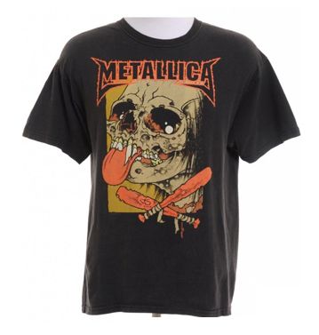 Printed Outfits, Posters Layout, Graphic Design Posters Layout, Metallica Shirt, Fashion Staples, Metallica T Shirt, Retro Diner, Vintage Band Tees, Sewing Bags