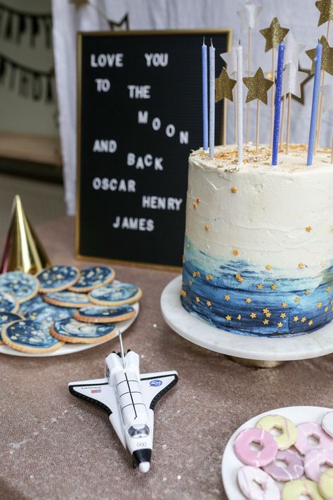 3 Year Birthday Theme Boy, Sun Birthday Party Theme, Sun Birthday Party, 4de Verjaardag, Sun Birthday, Boys First Birthday Party Ideas, Boys 1st Birthday Party Ideas, Astronaut Birthday, First Trip Around The Sun