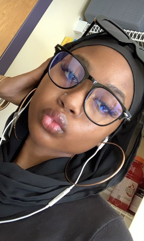 Nose Piercing Stud With Glasses, Nose Ring With Glasses, Nose Stud Black Women, Glasses And Nose Piercing, Nose Piercing On Black Women, Nose Piercing Glasses, Nose Piercing Stud Black Women, Nose Piercing With Glasses, Hijabi With Glasses