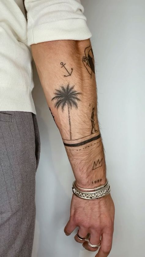 Vertical Arm Tattoo For Men, Long Tattoo Design Arm, Best Man Tattoo, Leg Filler Tattoos, Tattoo Styles Men, Tattoo Inspiration Men Forearm, Dope Tattoos For Men, Men’s Forearm Tattoos, Mens Small Tattoos