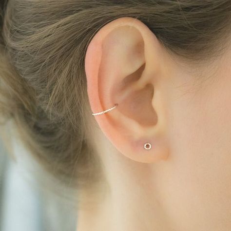 Studs Diamond, Double Piercing, Diamond Ear Cuff, Stud Earrings Unique, Emerald Earrings Studs, Minimalist Earrings Studs, Cut Earrings, Minimalist Studs, Silver Ear Cuff