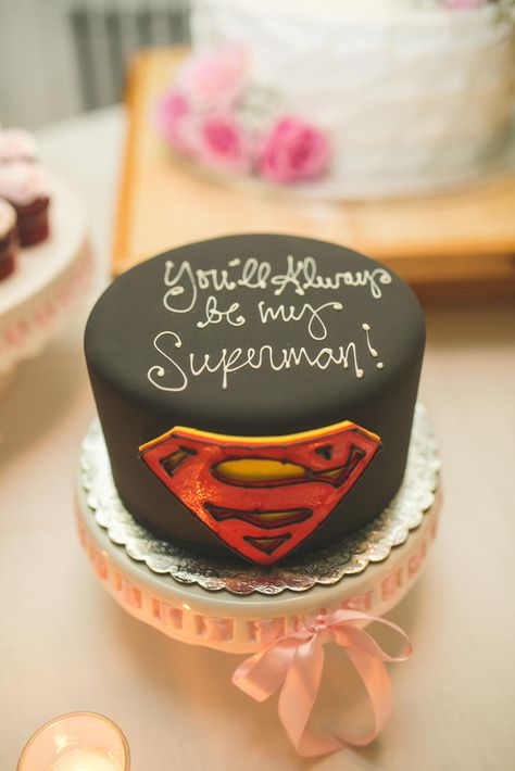 Superman groom's cake Birthday Cake For Him My Husband, Husband Cake Ideas, Cake Ideas For Husband Birthday, Birthday Cake For Dad Ideas, Best Dad Cake Birthday, Bday Cake For Dad, Husband Birthday Cake Ideas, Dad Cake Ideas, Birthday Cake Ideas For Husband