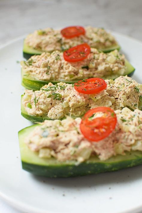 Cucumber Nutrition, Tuna Salad Cucumber, Low Carb Tuna Salad, Cucumber Boats, Emily Kyle, Salad Cucumber, Cucumber Slices, Tuna Recipes, Healthy Diet Recipes