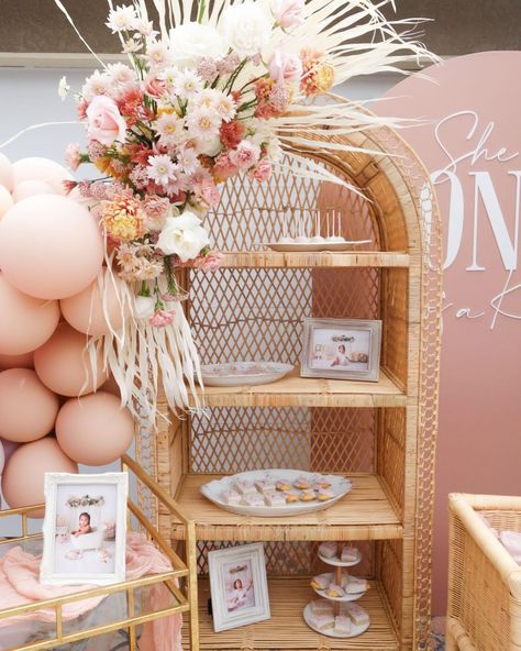 Rattan Party Decor, Rattan Backdrop, Flower Trailer, Party Rental Ideas, Renewal Vows, Rattan Shelf, Picnic Inspo, Rental Ideas, Daisy Birthday