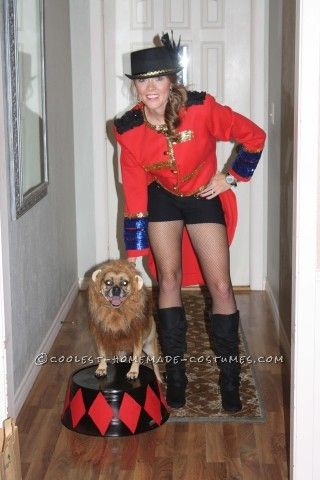 Cool Dog and Owner Couple Costume: Lion Tamer and Her Ferocious Lion! Hilarious Halloween Costumes, Dog And Owner Costumes, Lion Tamer Costume, Disfraces Ideas, Costume Lion, Fun Costumes, Dog And Owner, Lion Tamer, Fairy Halloween Costumes