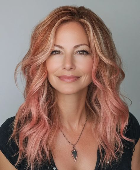 51 Gorgeous Fall Hair Colors for Featuring Copper Shades - AskNaij Copper Rose Gold Hair, Hair Colors For Fall, Rose Gold Blonde, Copper Blonde Hair Color, Copper Blonde Hair, Fall Blonde Hair Color, Blonde Hair Colors, Rose Gold Highlights, Blonde Ambition