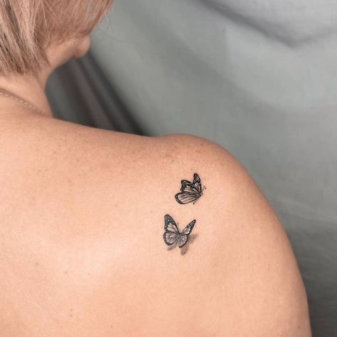 Blade Tattoo, Tattoo On Shoulder, Butterfly Tattoo On Shoulder, Shoulder Blade Tattoo, About Butterfly, Butterfly Tattoos For Women, Petite Tattoos, Back Of Shoulder Tattoo, Butterfly Tattoos