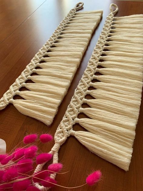 Simpul Makrame, Pola Macrame, Macrame Wall Hanging Diy, Macrame Wall Hanging Patterns, Macrame Plant Holder, Macrame Curtain, Pola Sulam, Rope Crafts, Bead Garland