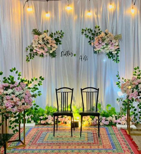 Wedding Stage Background, Dekor Lamaran, Wedding Background Decoration, Wedding Stage Decorations, Background Decoration, Natural Hair Braids, Stage Decorations, Wedding Background, Wedding Stage