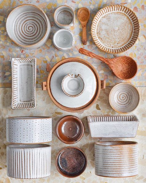 We’ve been contemplating adding some ceramic cookware to our range, including the sample pieces photographed here. These cooking pots and… Ceramic Bakeware, Happy First Birthday, Ceramic Cookware, Ceramics Projects, Cooking Pot, Bakeware, Nom Nom, Cookware, Instagram A