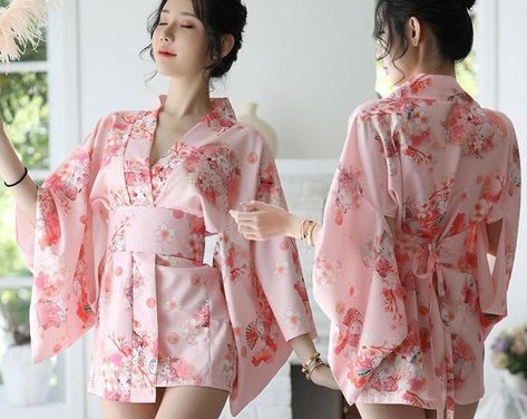 Super Sexy All Black Lace Kimono | Etsy Retro Summer Dress, Japanese Kimono Dress, Black Lace Kimono, Estilo Harajuku, Island Outfit, Floral Print Kimono, Japanese Dress, Short Gowns, Lace Kimono