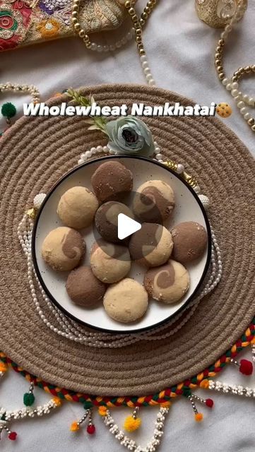 Foodhub India 🍔 on Instagram: "DIWALI SERIES🪔🪔🪔
BAKERY STYLE WHOLE WHEAT NANKHATAI🍪🍪

✨These bakery style aata nankhatai are so delicious easy and quick to make that your family and friends will surely love these😍🤤😋
Try this recipe and thank me later😊

Tip - While baking the nankhatai make sure you check them after 25 mins aur aage peeche bhi kar lena nankhatai ko and firse cover karke 20 mins k liye bake hone dena 😊
Also make sure that the flame is slow throughout😊" Nankhatai Recipe, Thank Me Later, The Flame, Whole Wheat, So Delicious, Diwali, Wheat, India, Baking