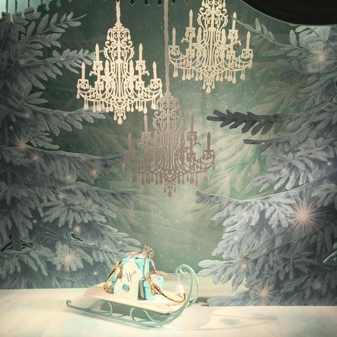 Tiffany window display. Winter wonderland.                                                                                                                                                                                 More Winter Window Display, Christmas Shop Window, Holiday Window Display, Winter Wonderland Decorations, Store Window Displays, Christmas Window Display, Winter Window, Retail Windows, Visual Display