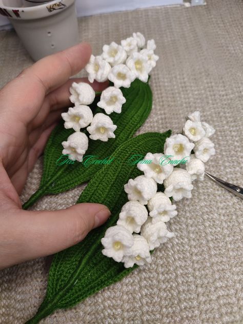 Crocheted Lily Of The Valley, Crochet Eucalyptus Free Pattern, Crochet Lily Of The Valley Pattern, Crochet Lilly Pattern, Crochet Lily Of The Valley Free Pattern, Lily Of The Valley Crochet Pattern, White Crochet Flowers, Crochet Lily Of The Valley, Free Crochet Flower Patterns