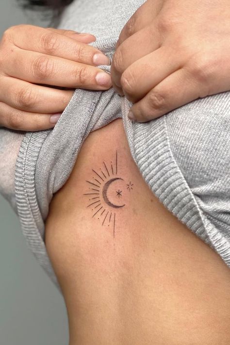 Small Moon And Stars Tattoos For Women, Tattoo On Buttcheek, Mood Tattoo, Tattoo Sonne, Sun And Moon Tattoo, Trending Tattoos, Handpoke Tattoo, Amazing Tattoos, 4 Tattoo